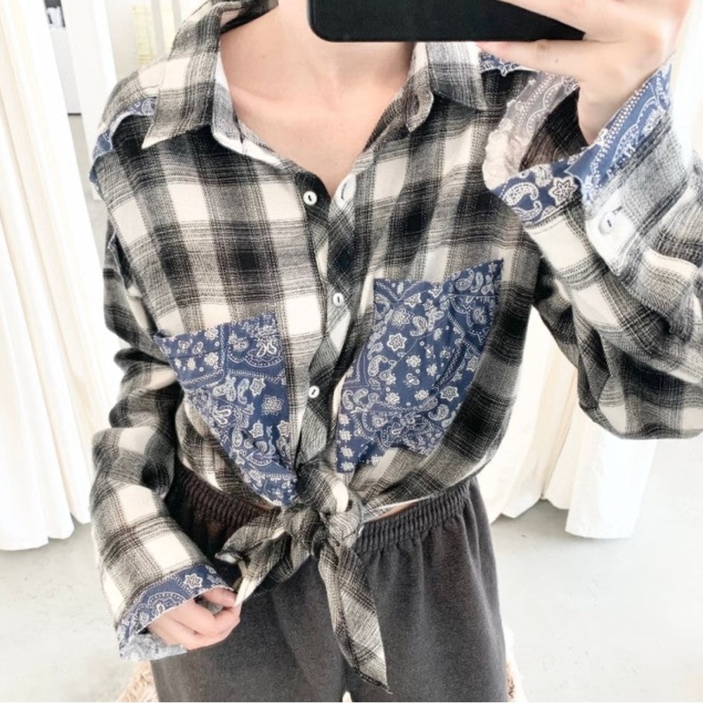 POL Plaid button down with bandanna accents